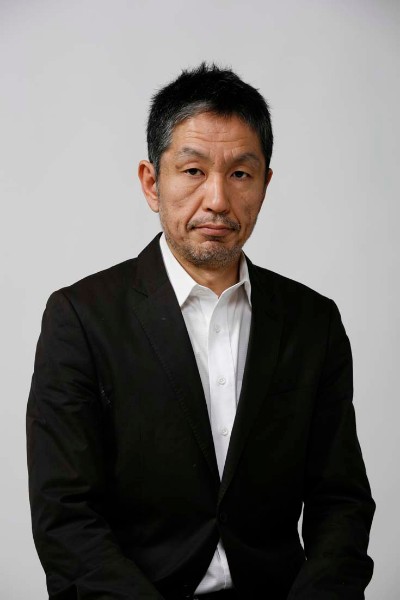 ジャーナリストの出井康博氏