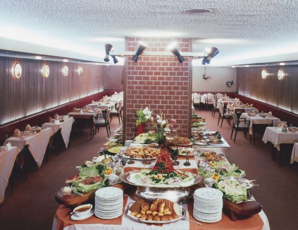 開店当時は長嶋茂雄なども来店