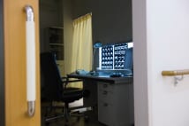 箸が出てこず看護主任を殴りつける事件【院内警察24時】
