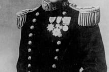 世界の海軍士官の模範となった日本の海軍大尉の名は?
