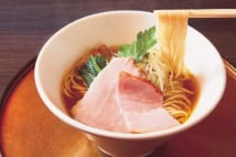 イタリアンの巨匠・落合務シェフが通う、鶏出汁のラーメン店