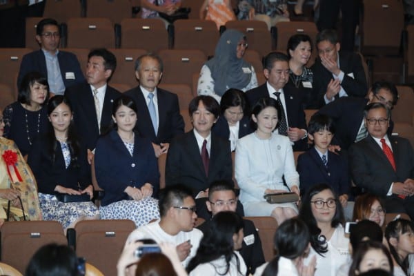秋篠宮家には眞子さまと佳子さまがいらっしゃるが…（写真／JMPA）