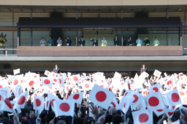 19年の一般参賀は空前の数に 最後のお目見え はいつ Newsポストセブン