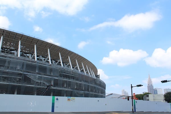 東京五輪マラソンのスタートとゴールとなる新国立競技場