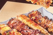 東京の絶品「焼き鳥店」4選 手仕込み大串、7大ご当地串など
