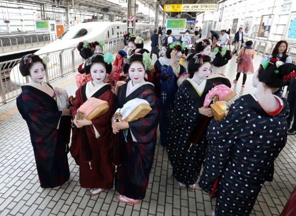 今でも東京出張を「東下り」と言う京都人もいる（時事通信フォト）