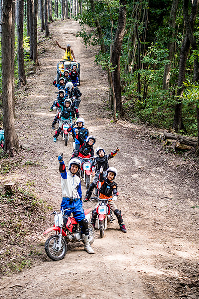 敷地内の山道を見事に完走（撮影／近藤篤）