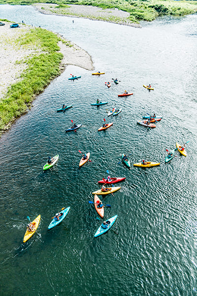 キャンプ終盤、全行程60kmを徒歩とカヌーで目指す「集大成の旅」（撮影／近藤篤）