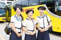 バスガイドになるには? 現役ガイドが明かす歌う入社試験や研修時の苦労