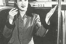 はとバス70周年 時代を映し出したバスガイド制服の変遷