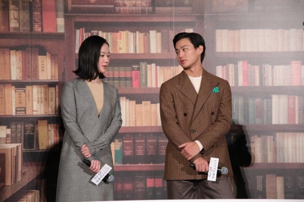 『ビブリア古書堂の事件手帖』W主演の黒木華と野村周平