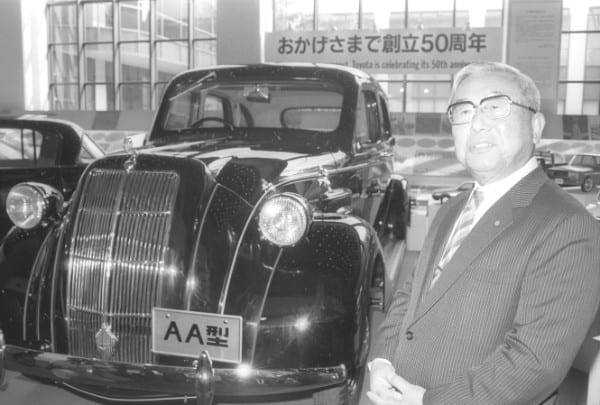 トヨタが初めて市販した乗用車（共同通信社）