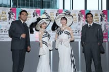 神田沙也加＆朝夏まなと、主演ミュージカルの煌びやかな衣装