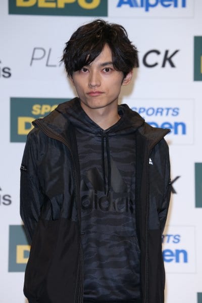 スポーツデポ20周年誕生祭に登場したSKY-HI