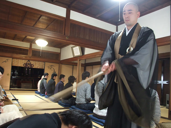 和空下寺町・宿坊ホテルの寺コン。寺社コンは全国の寺や神社などで開催されている