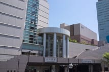 横浜通過の特急も停まる「上大岡」 京急乗降客数3位の街の実力は