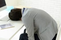 家具店のベッドで爆睡…他 社会人が自分の疲れを自覚した赤っ恥体験集