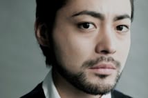山田孝之が「AVの帝王」に 村西とおる伝「全裸監督」Netflixドラマ化
