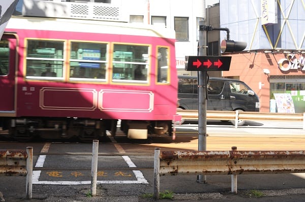 電車接近表示機だけが設置されているミニ踏切