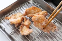 パラリ炒飯、カラリ唐揚げ、シャキッ野菜炒め プロの技とコツ