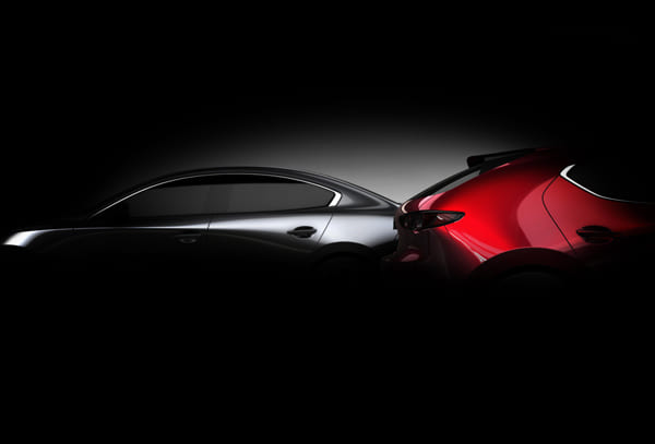 ロサンゼルス自動車ショーで世界初公開される「Mazda3」