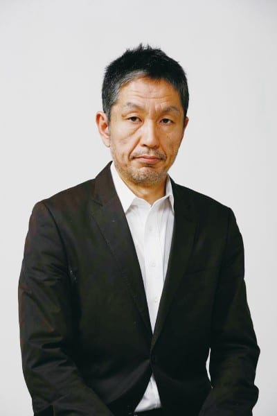 ジャーナリストの出井康博氏