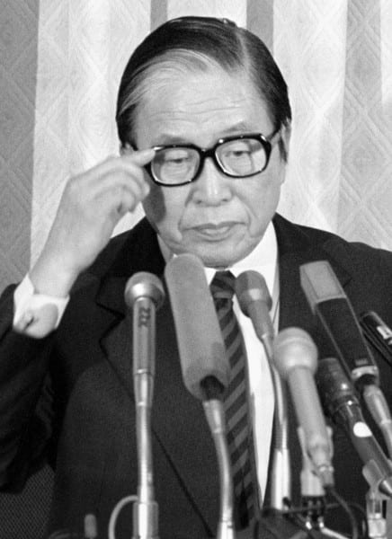 宇野宗佑氏は参院選大敗で辞任に追いやられた（共同通信社）