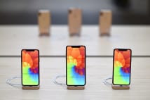 苦境のアップル iPhone販売不振が関連企業にも波及