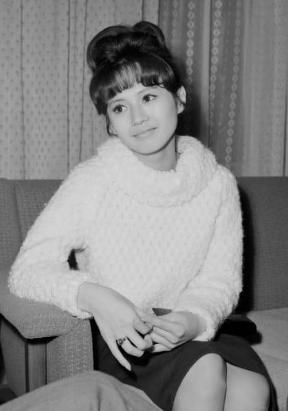 『月曜日のユカ』が話題になった加賀まりこ（共同通信社）