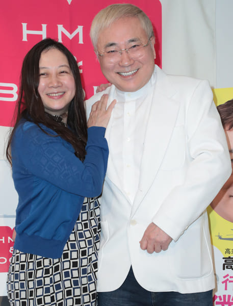 “全身がん”を告白した高須院長と恋人の西原さん