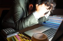 ソフトな形で過重労働へプレッシャーをかける企業が続出