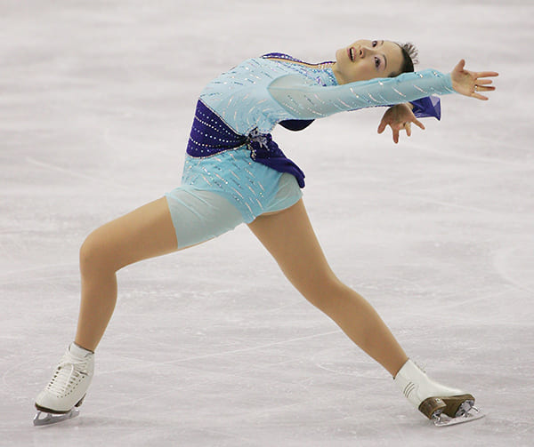 トリノ冬季五輪で荒川静香選手が金メダルを獲得した（時事通信フォト）