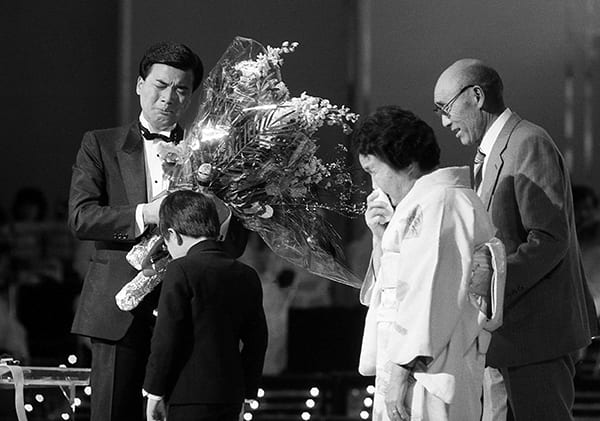 1983年『矢切の渡し』で日本レコード大賞の大賞を受賞
