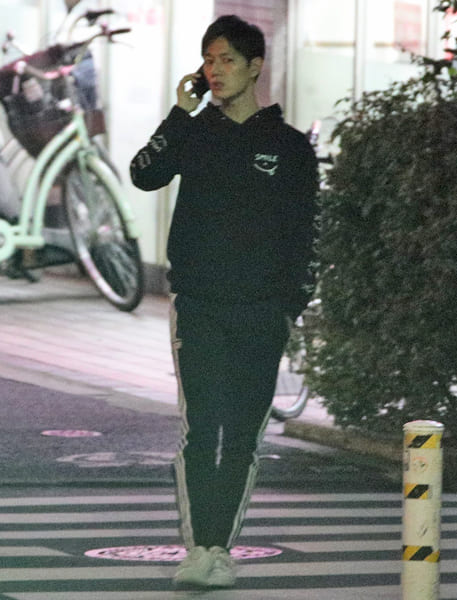 関戸と時間差で自宅へ戻る工藤