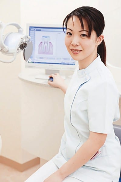一般歯科、小児歯科、口腔外科の須藤玲美先生