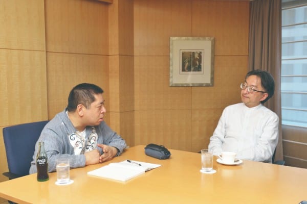 佐藤優氏（左）と片山杜秀氏（写真：小倉雄一郎）