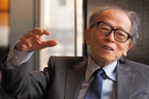 外山滋比古氏(95) キャッシュレス決済促進は「けしからん」