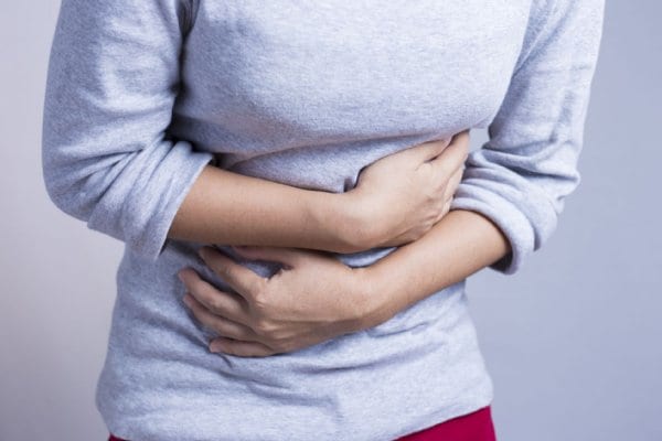 更年期以降の女性の6～7割が胃の不調を訴える（写真／アフロ）
