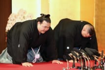 稀勢の里の「場所前は好調！」報道、背景に“八百長稽古”も