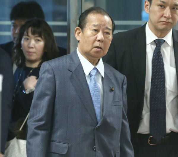 小沢氏とは「信長と秀吉」の関係（時事通信フォト）