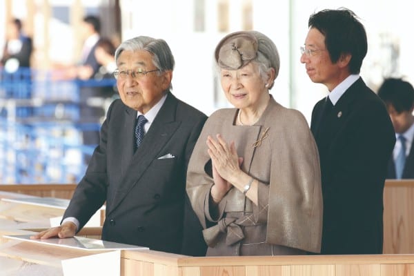 4月にはご成婚60周年を迎える天皇陛下と美智子さま（写真：JMPA）