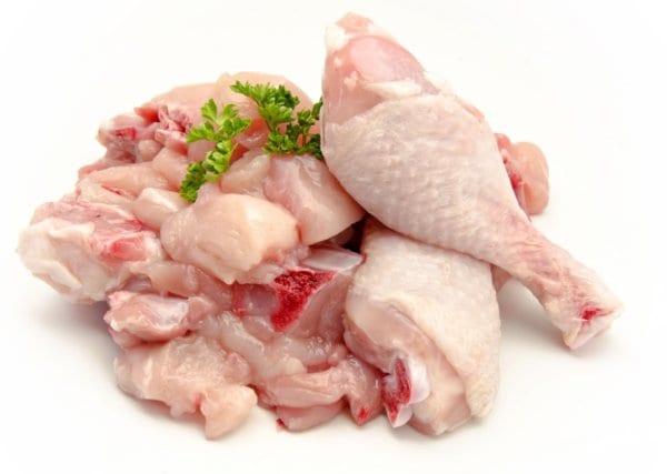 急増している中国産の鶏肉（写真／アフロ）