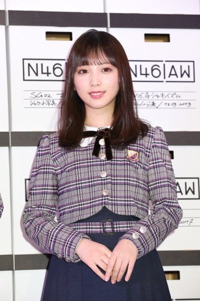 企画展の内覧会に登場した乃木坂46・与田祐希