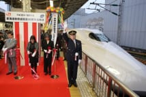 新幹線「のぞみ」開業により上方のお笑いが全国区になった