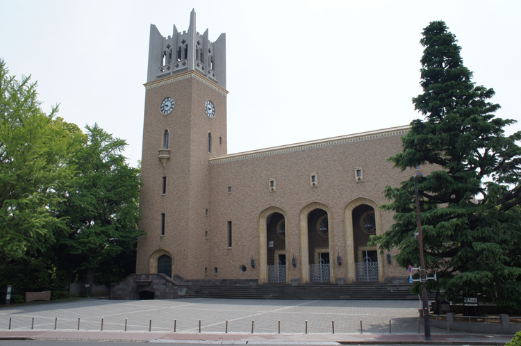 志願者数は減ったが難易度は不変の「私大の雄」早稲田大学