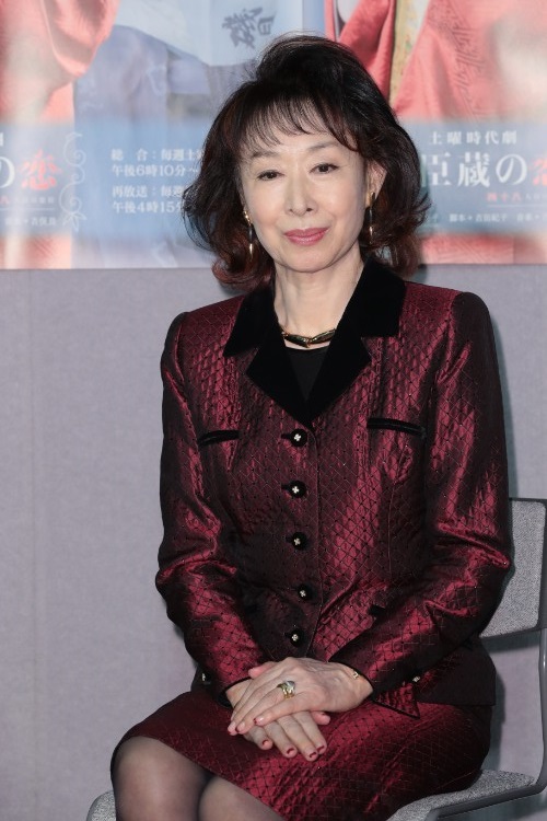 ◇息子の報告に気が滅入ってしまった三田佳子