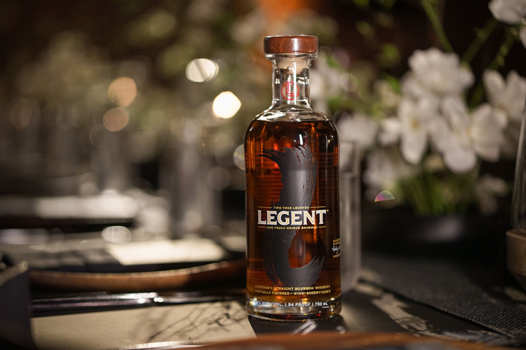ビームサントリー社の新作ウイスキー「LEGENT」