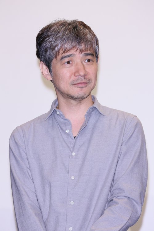 映画『こどもしょくどう』出演の吉岡秀隆