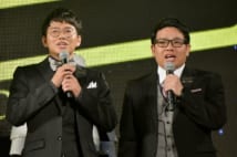 若手実力派として注目されている兄弟漫才コンビ「ミキ」の亜生(左、弟)と昴生(時事通信フォト)