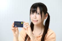 高IQ団体「MENSA」の会員証を見せてくれた